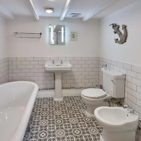 Host & - Sanders House